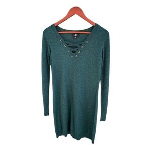 IZ Byer | Green long sleeve sweater dress lace up chest